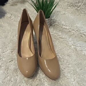 Cole Haan Nike Air Platform Nude Patent Leather Pumps 10B scuff